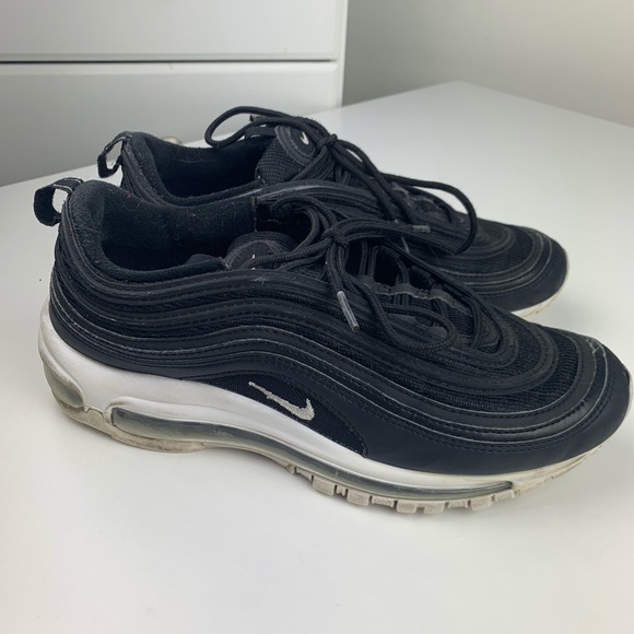 Nike Air Max 97 Size 7 Kids / Size 8.5 Women’s Nike Air Max 97 Size 7 Kids / Size 8.5 Women’s